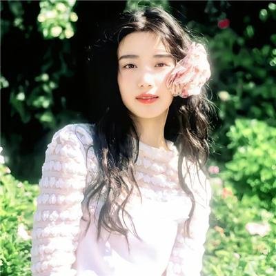 黄阿丽:小眼镜蛇